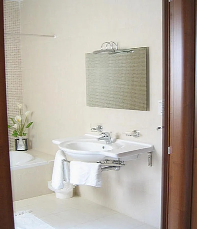 Fully Airconditioned Apartment In The Heart Of Malta Zebbug  0*, Zebbug (Southern Region)